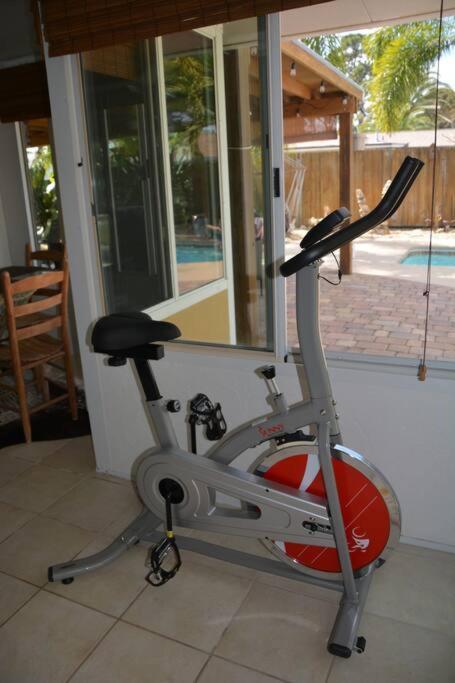 Tropical Island Escape Near Disney, Beach, Cruise Merritt Island المظهر الخارجي الصورة