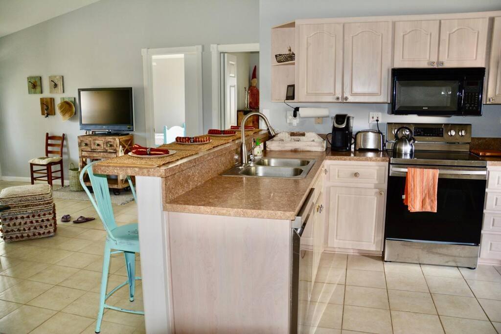 Tropical Island Escape Near Disney, Beach, Cruise Merritt Island المظهر الخارجي الصورة